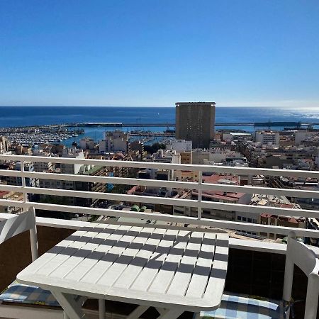 Apartamento 19Th Floor & Sea View لقنت المظهر الخارجي الصورة