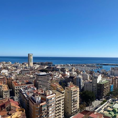 Apartamento 19Th Floor & Sea View لقنت المظهر الخارجي الصورة