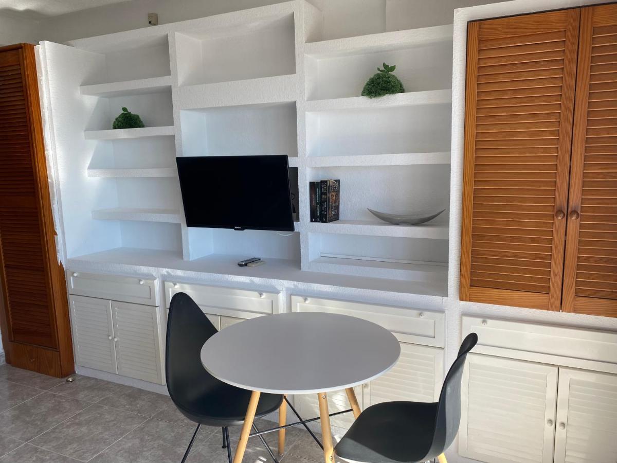 Apartamento 19Th Floor & Sea View لقنت المظهر الخارجي الصورة
