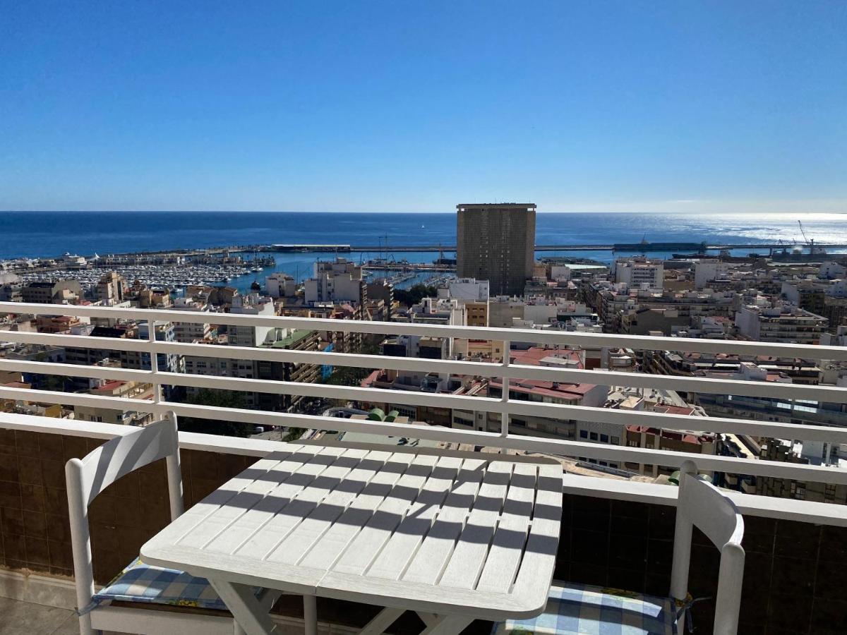 Apartamento 19Th Floor & Sea View لقنت المظهر الخارجي الصورة